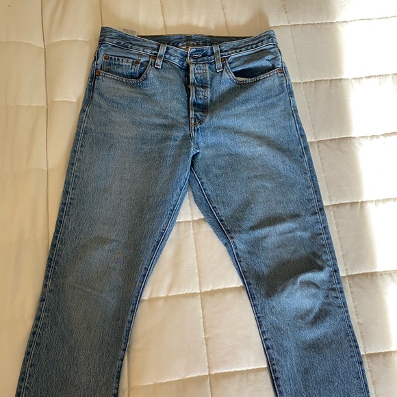 levis - Picture 2 of 3